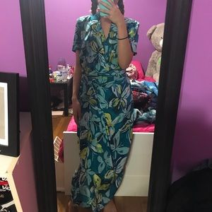 Light blue Hawaiian dress !
